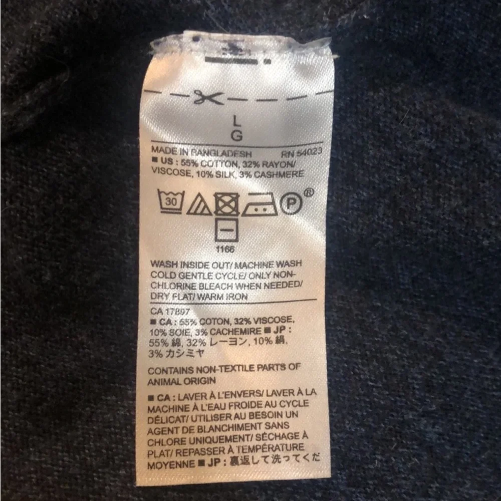 Banana Republic brand banana